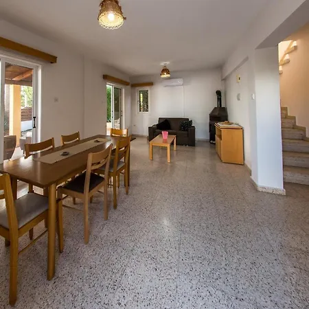 Serena Bay Villa
